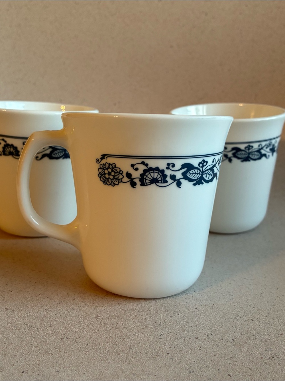 Lot of 3 USA Corelle Corning Old Town Blue Onion Coffee Mugs
